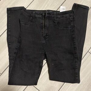 A&F Black Skinny Jeans